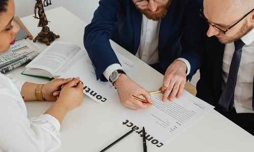 Management consultants at work